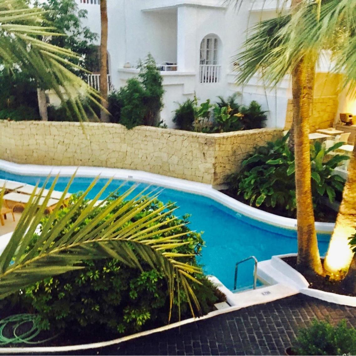 أذيخي Amazing Beachfront, Pool And Terrace المظهر الخارجي الصورة